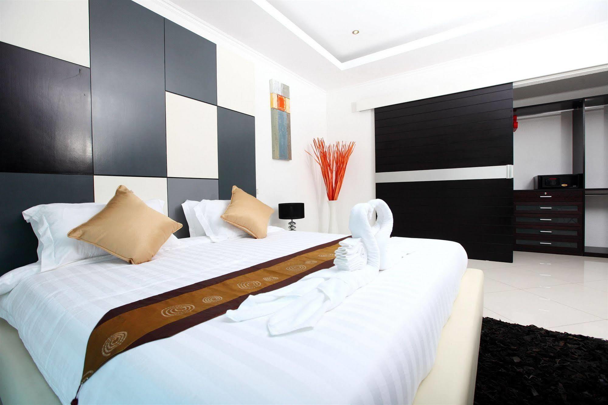 Hidden Palm Pool Villas Pattaya Ngoại thất bức ảnh